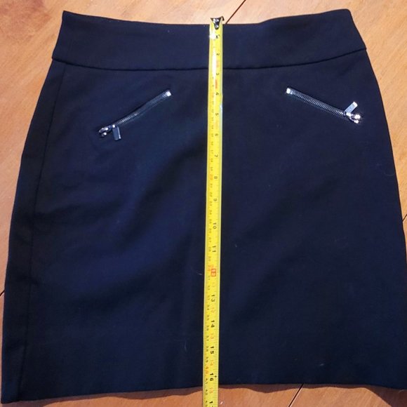 Stretch Denver Hayes black skirt- New - Picture 2 of 5